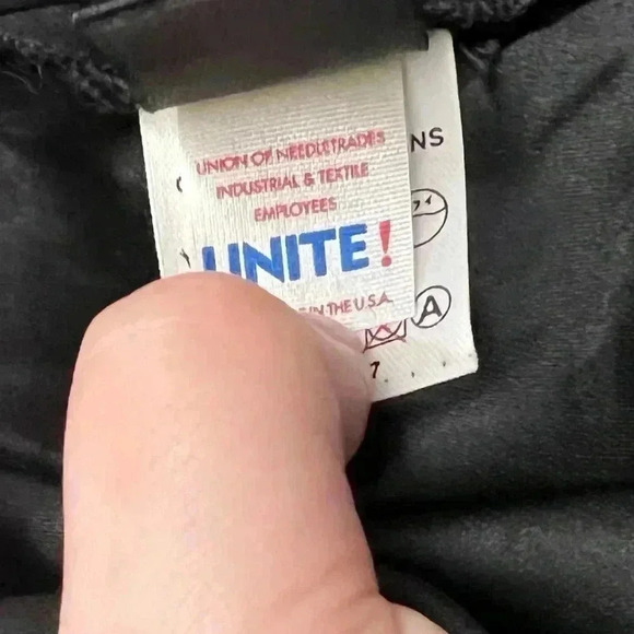 Vintage Strapless Donna Karan Black Gown Size 4 - Picture 15 of 16